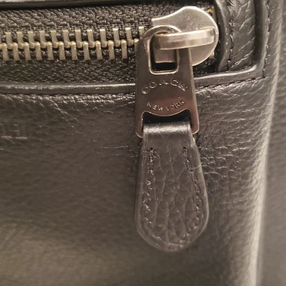 Coach Black Leather Men's Sling Bag - Picture 7 of 14